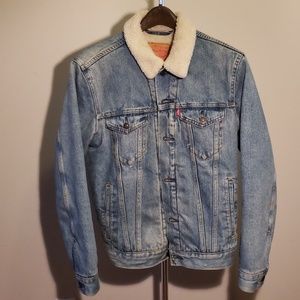 Levi's Denim Jacket with faux wool liner